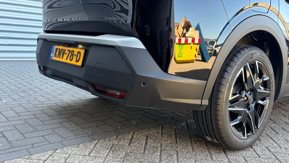 1.2 HYBRID 145PK 7-ZITS GT AUTOMAAT / NAVI / LEDER / CLIMA / FULL-LED / 19" LMV / KEYLESS / CAMERA / ADAPT. CRUISECONTROL / WINTERPAKKET / NIEUWSTAAT !!