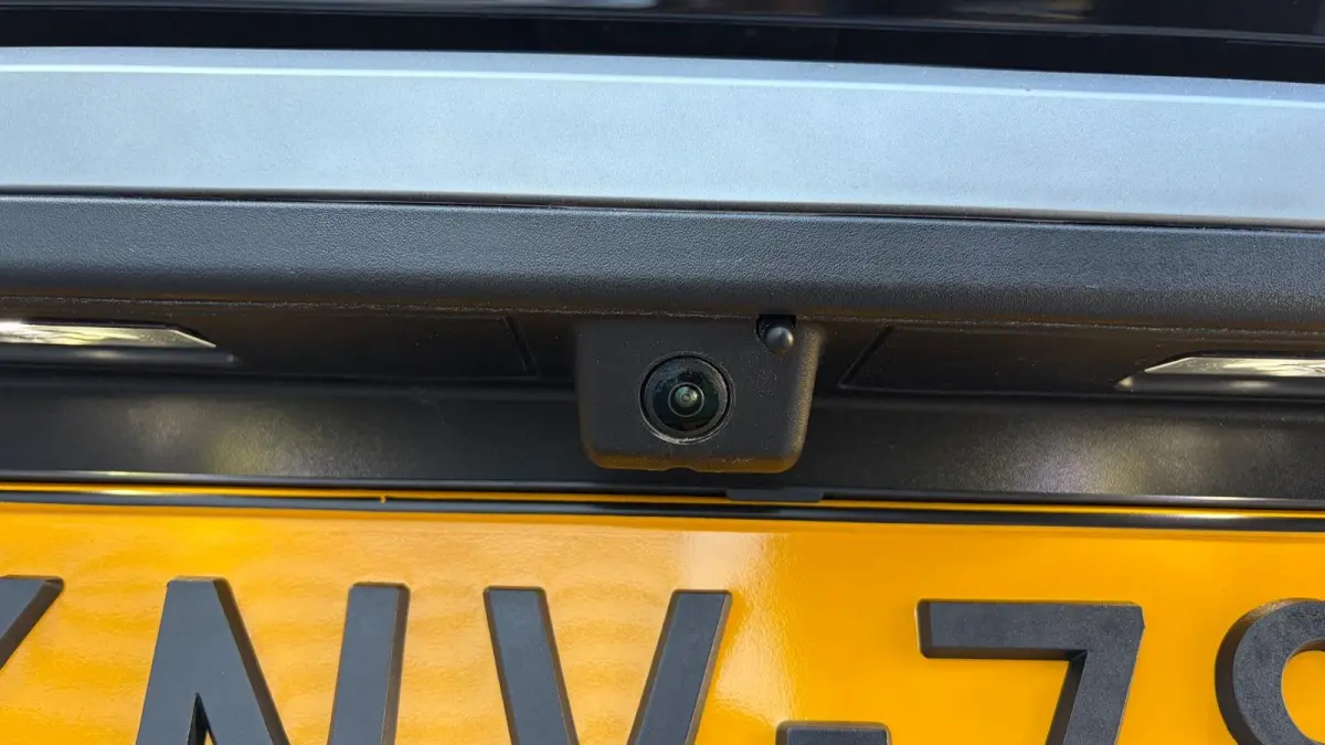1.2 HYBRID 145PK 7-ZITS GT AUTOMAAT / NAVI / LEDER / CLIMA / FULL-LED / 19" LMV / KEYLESS / CAMERA / ADAPT. CRUISECONTROL / WINTERPAKKET / NIEUWSTAAT !!