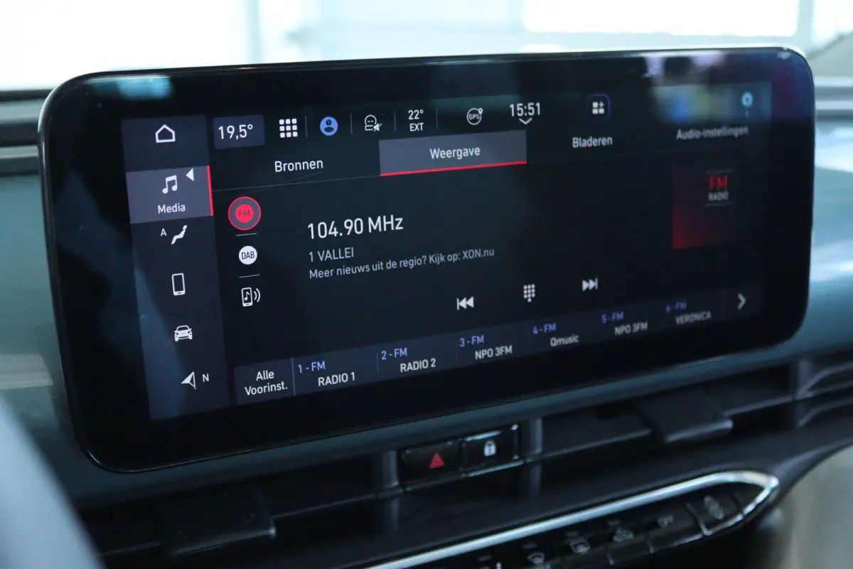 Passion 42 kWh | Cruise Control | Elektrische Kap | Keyless | LED | 17 Inch | Navi | Carplay | Climate | Sensoren