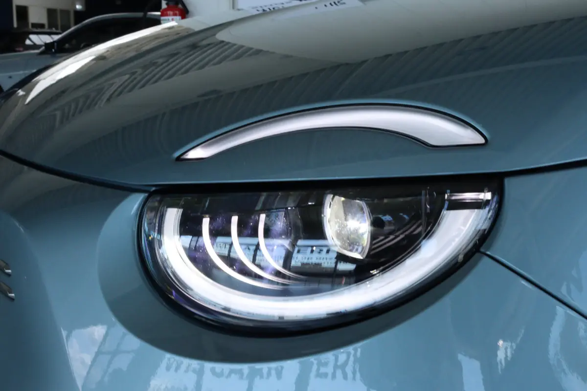 Passion 42 kWh | Cruise Control | Elektrische Kap | Keyless | LED | 17 Inch | Navi | Carplay | Climate | Sensoren