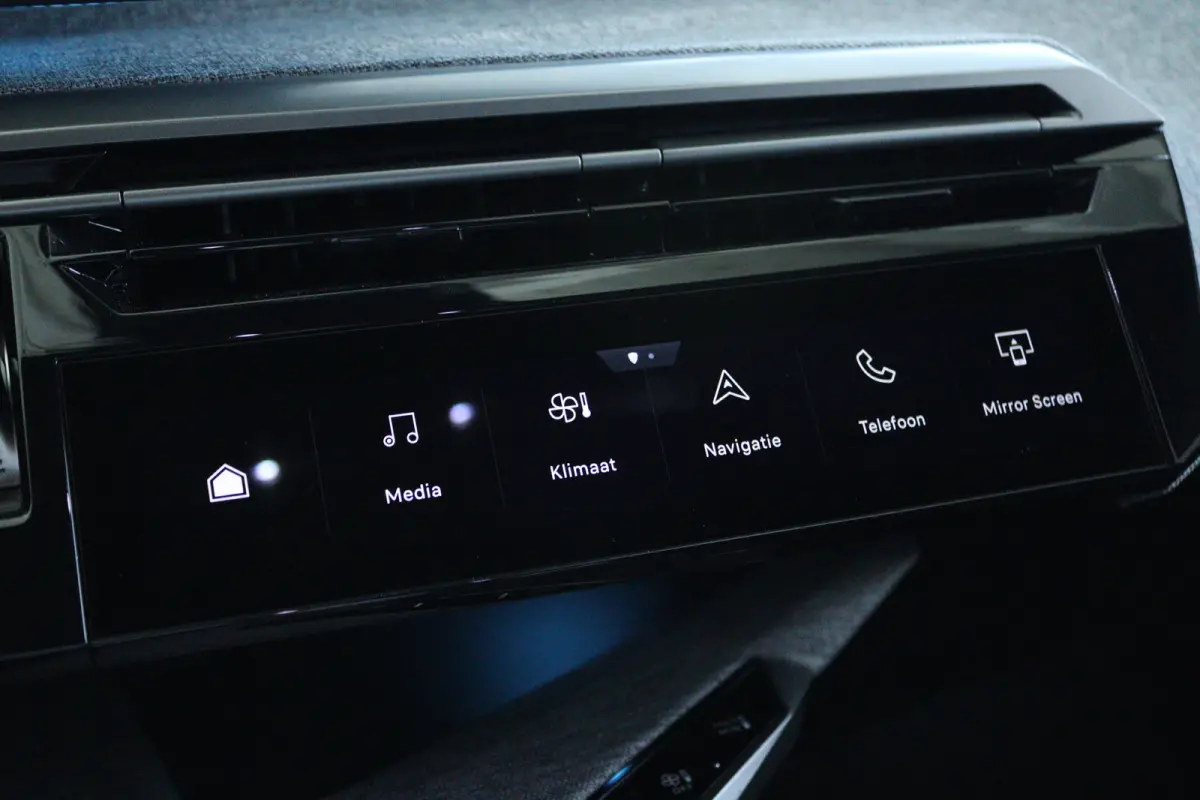 1.2 Hybrid 145 GT 7p | Cruise Control | Stoel+Stuurverwarming | Camera | Keyless | MATRIX | Carplay | Navi | Climate | 7-Pers