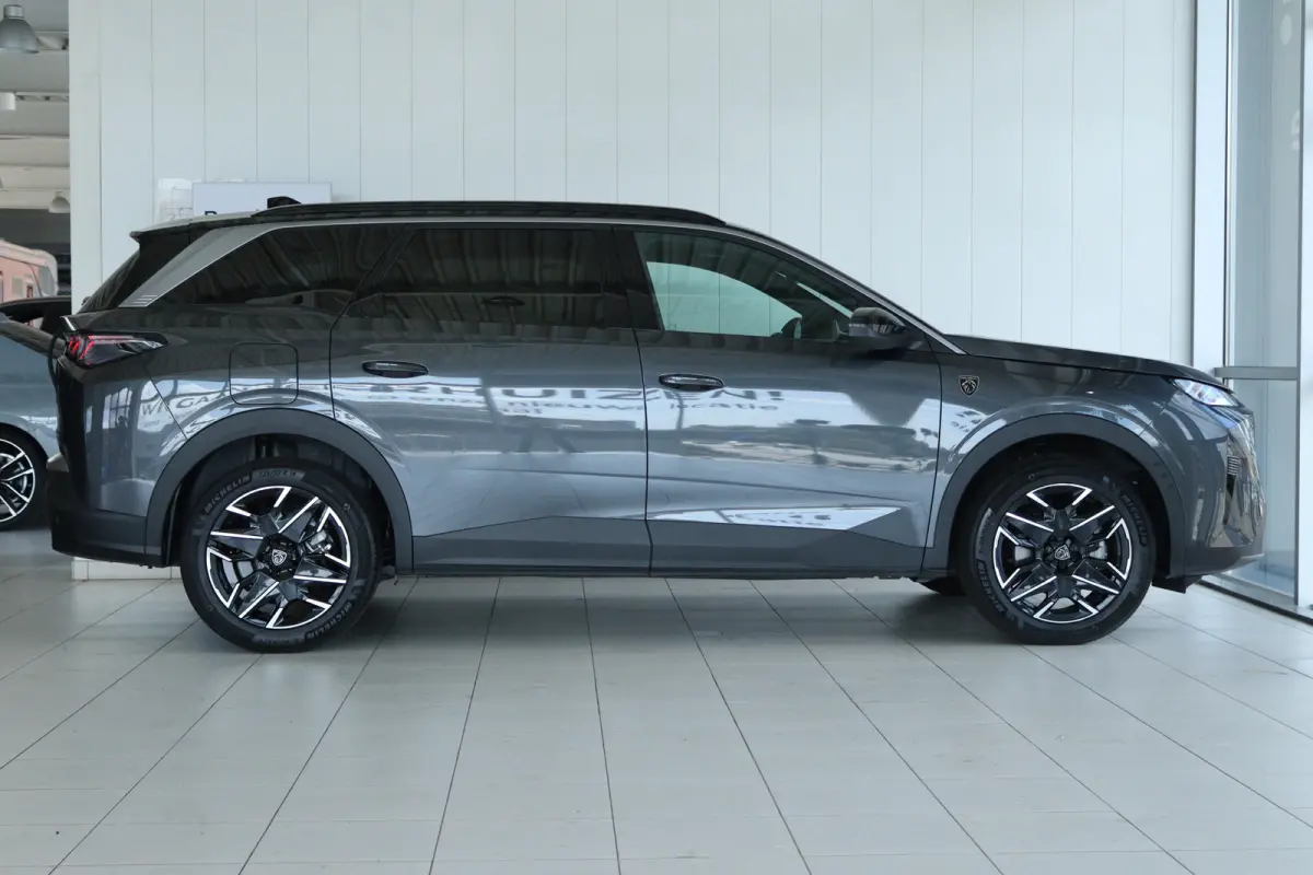 1.2 Hybrid 145 GT 7p | Cruise Control | Stoel+Stuurverwarming | Camera | Keyless | MATRIX | Carplay | Navi | Climate | 7-Pers