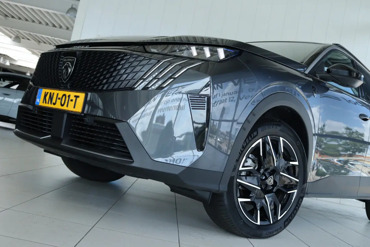 1.2 Hybrid 145 GT 7p | Cruise Control | Stoel+Stuurverwarming | Camera | Keyless | MATRIX | Carplay | Navi | Climate | 7-Pers