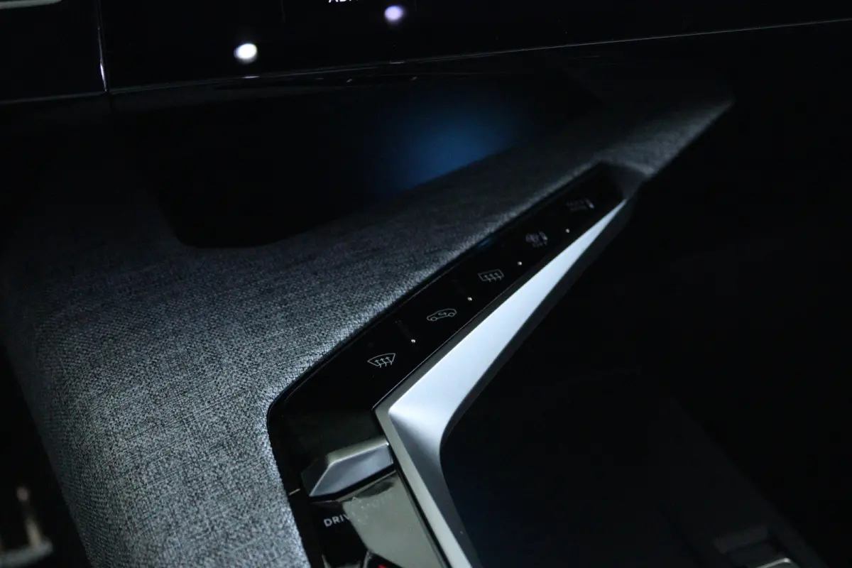 1.2 Hybrid 145 GT 7p | Cruise Control | Stoel+Stuurverwarming | Camera | Keyless | MATRIX | Carplay | Navi | Climate | 7-Pers
