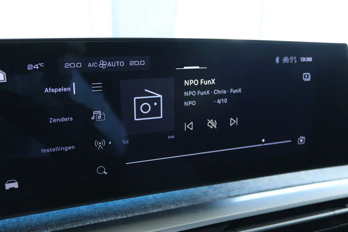 1.2 Hybrid 145 GT 7p | Cruise Control | Stoel+Stuurverwarming | Camera | Keyless | MATRIX | Carplay | Navi | Climate | 7-Pers