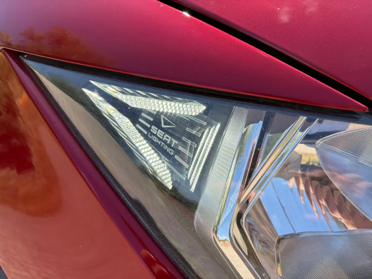 1.0 TSI FR 116PK I CARPLAY I PDC I 6BAK I LED I CLIMA I NETTE AUTO