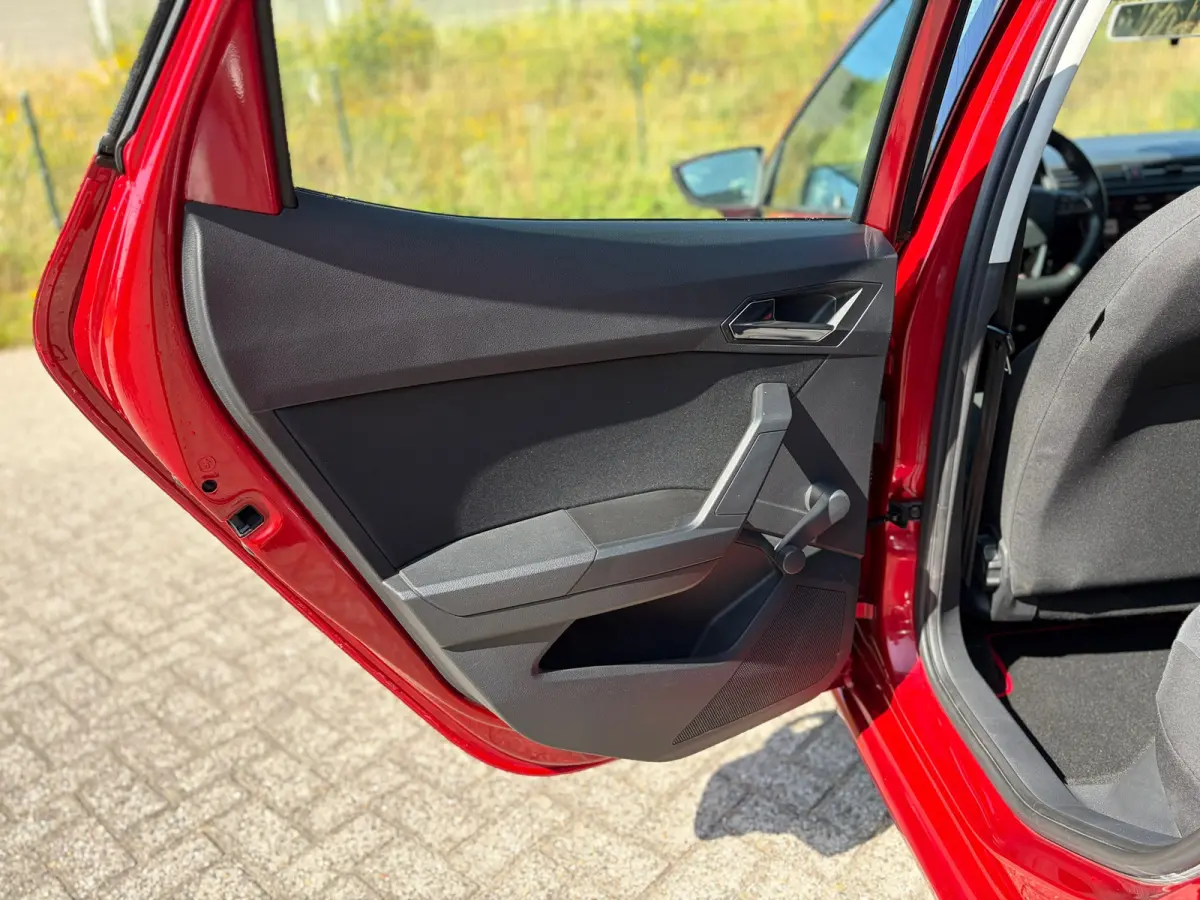 1.0 TSI FR 116PK I CARPLAY I PDC I 6BAK I LED I CLIMA I NETTE AUTO
