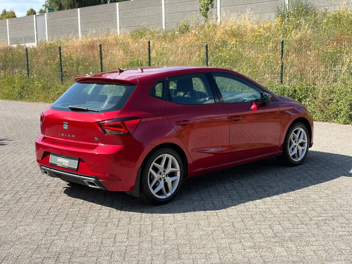 1.0 TSI FR 116PK I CARPLAY I PDC I 6BAK I LED I CLIMA I NETTE AUTO