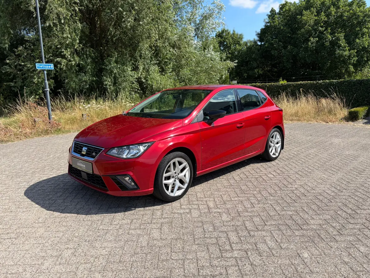 1.0 TSI FR 116PK I CARPLAY I PDC I 6BAK I LED I CLIMA I NETTE AUTO