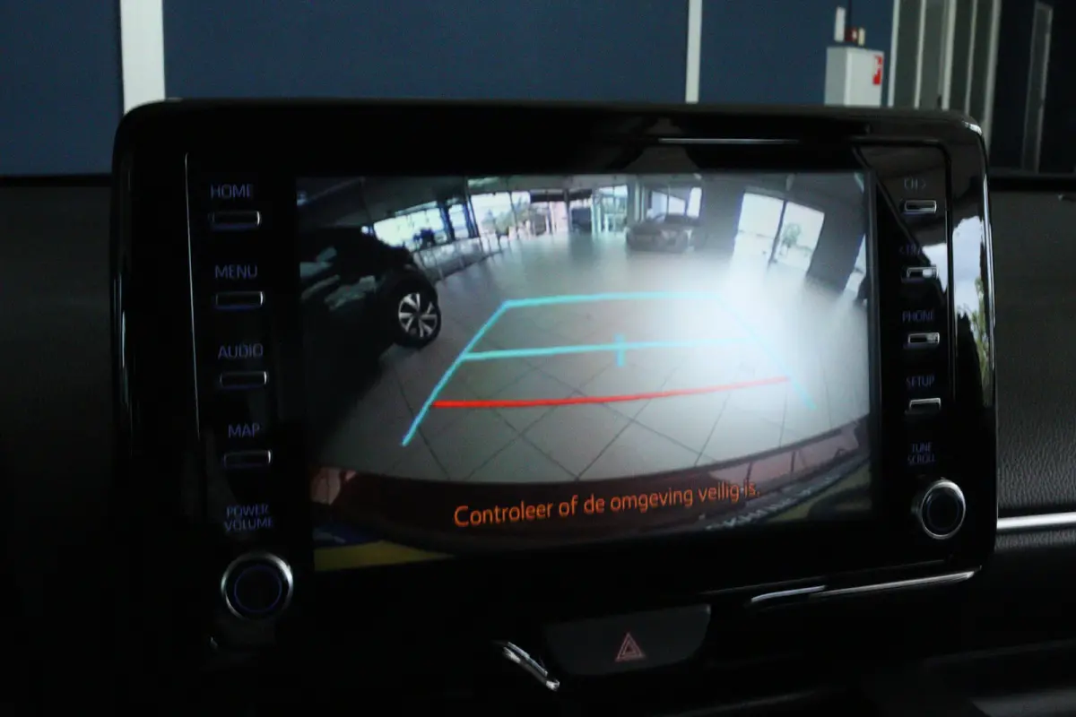 1.5 Select | Adapt. Cruise | Stoelverwarming | Camera | Head-up | Climate | Navi | Carplay | LED | LMV | Keyless