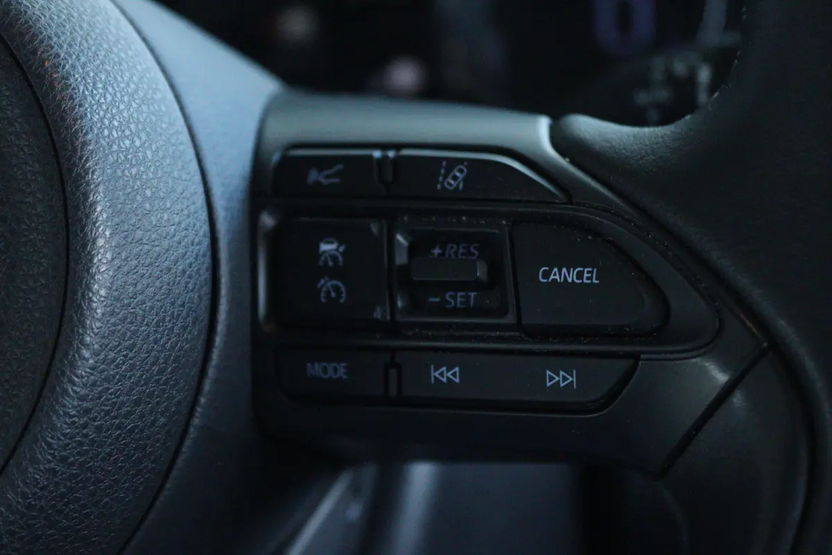 1.5 Select | Adapt. Cruise | Stoelverwarming | Camera | Head-up | Climate | Navi | Carplay | LED | LMV | Keyless