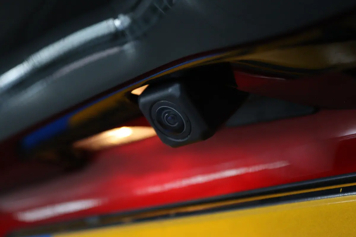 1.5 Select | Adapt. Cruise | Stoelverwarming | Camera | Head-up | Climate | Navi | Carplay | LED | LMV | Keyless
