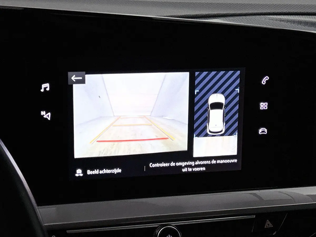 1.2 130pk Automaat Level 3 | Camera | Climate Control | Apple Carplay/Android Auto | LMV 17'' | Cruise Control | LED