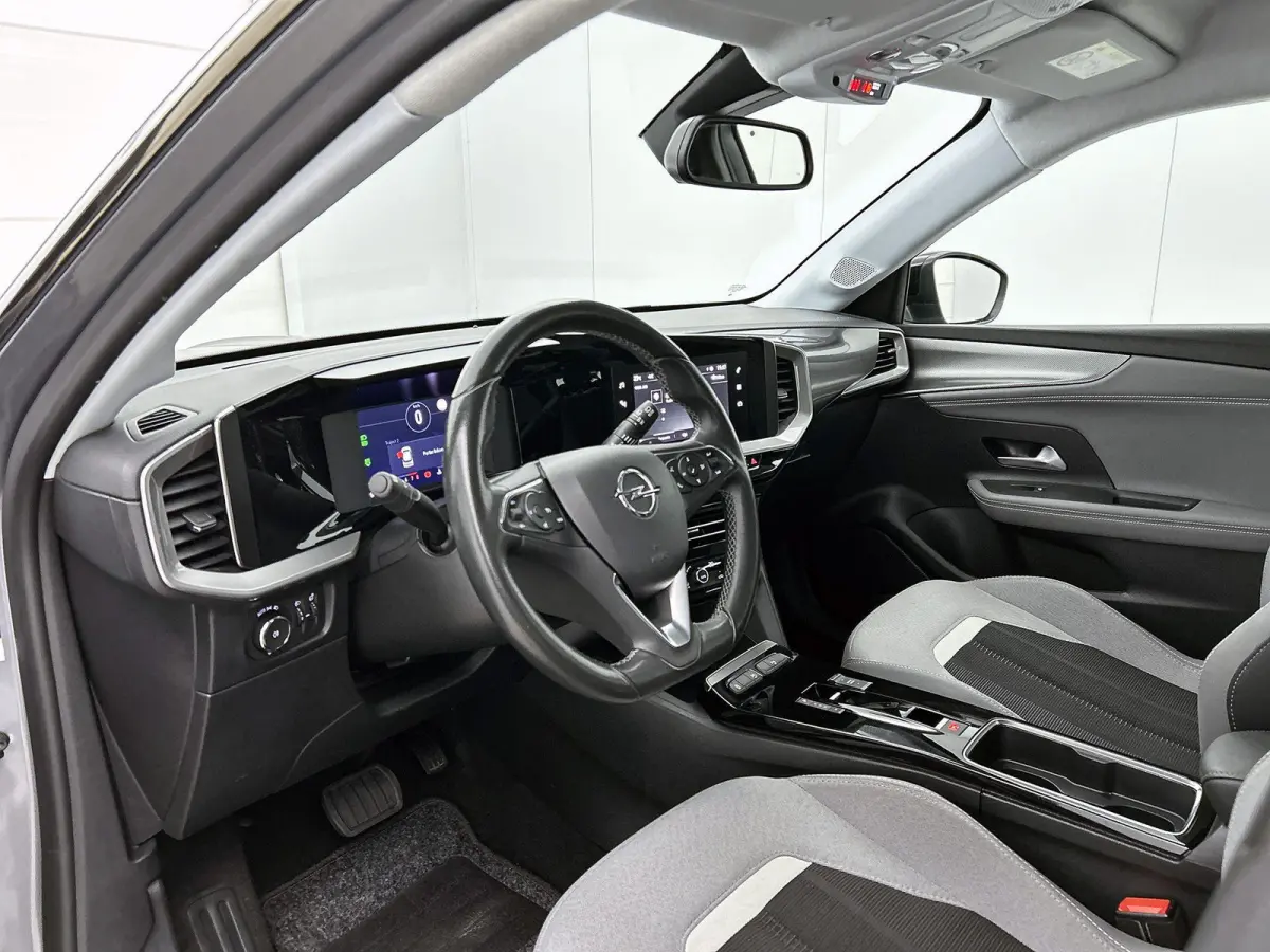 1.2 130pk Automaat Level 3 | Camera | Climate Control | Apple Carplay/Android Auto | LMV 17'' | Cruise Control | LED