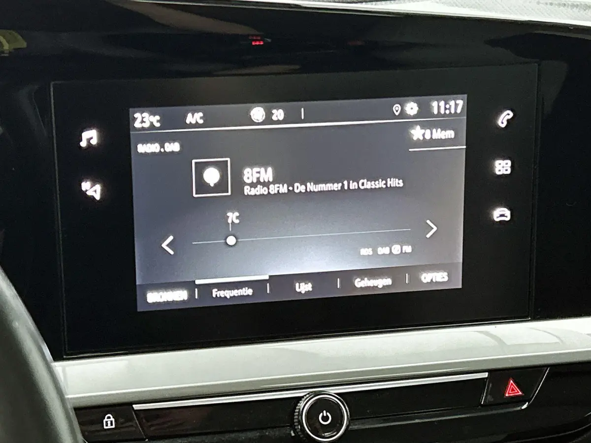 1.2 130pk Automaat Level 3 | Camera | Climate Control | Apple Carplay/Android Auto | LMV 17'' | Cruise Control | LED