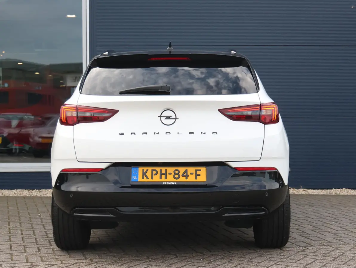1.2 Turbo Edition 1ste eigenaar | Camera 360* | Stoel-Stuur Verwarming | Verlengbaar zitvlak | 17" LMV | Apple Carplay & Android Auto