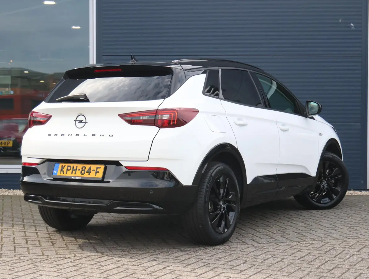 1.2 Turbo Edition 1ste eigenaar | Camera 360* | Stoel-Stuur Verwarming | Verlengbaar zitvlak | 17" LMV | Apple Carplay & Android Auto