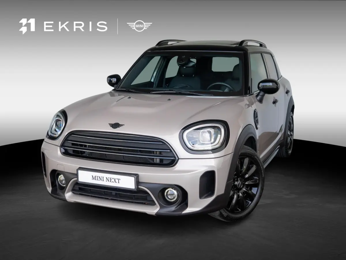 Cooper Classic + Comfort Plus + Panoramadak + Blackline Exterieur pack
