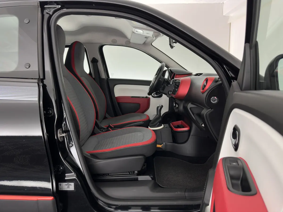 1.0 SCe Collection *AIRCO | COMFORTSEATS | DAB+ | 15''ALU*