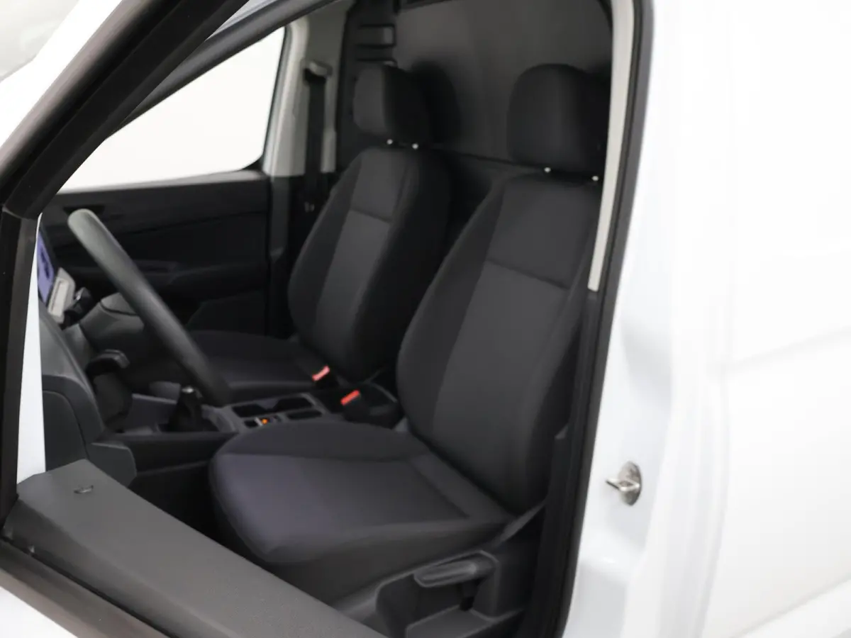 2.0 EcoBlue | 102 PK | L2 | Trend | Navigatie | Parkeersensoren | Trekhaak | Cruise Control | Apple Carplay