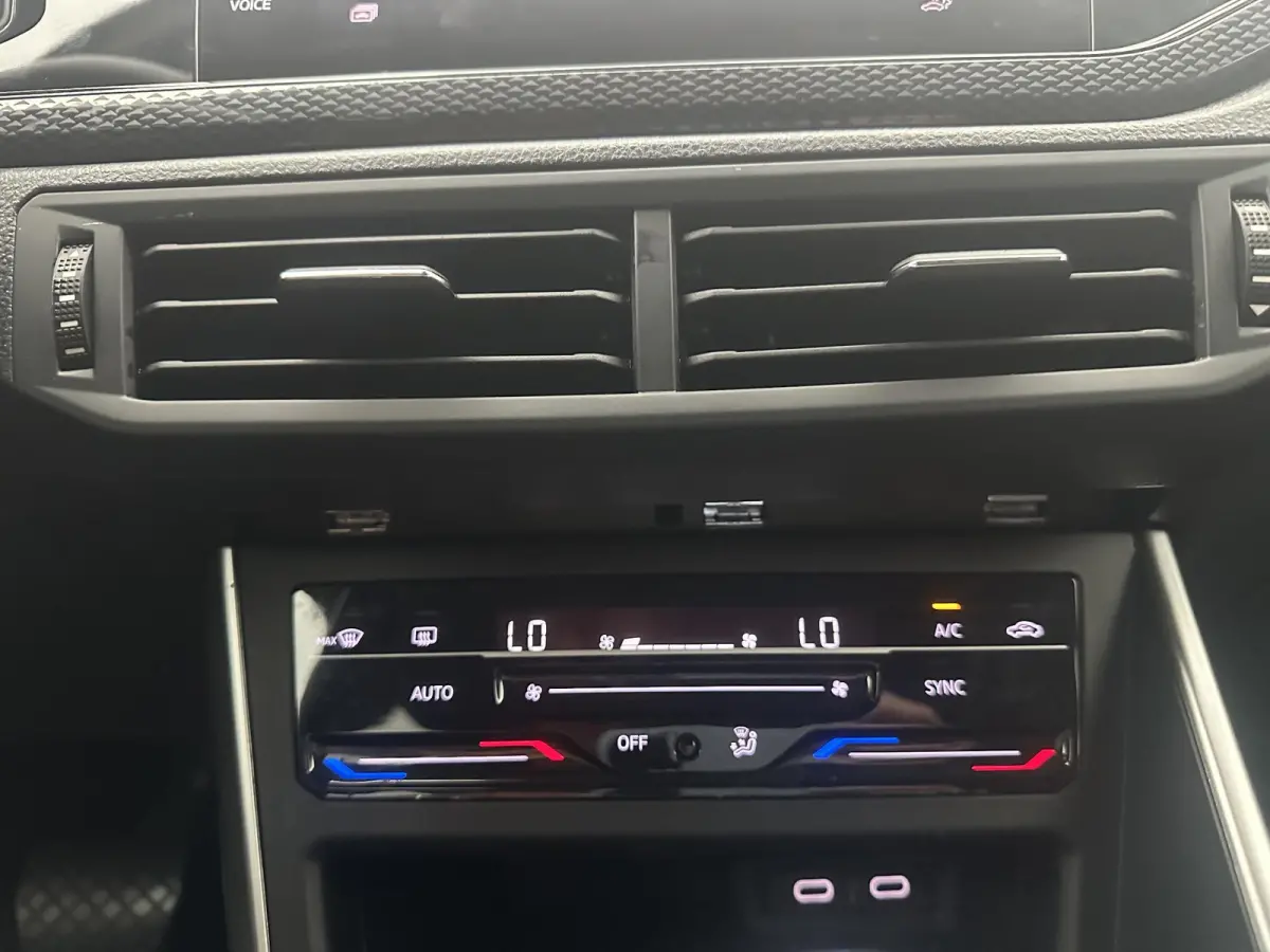 1.0 TSI Life Business