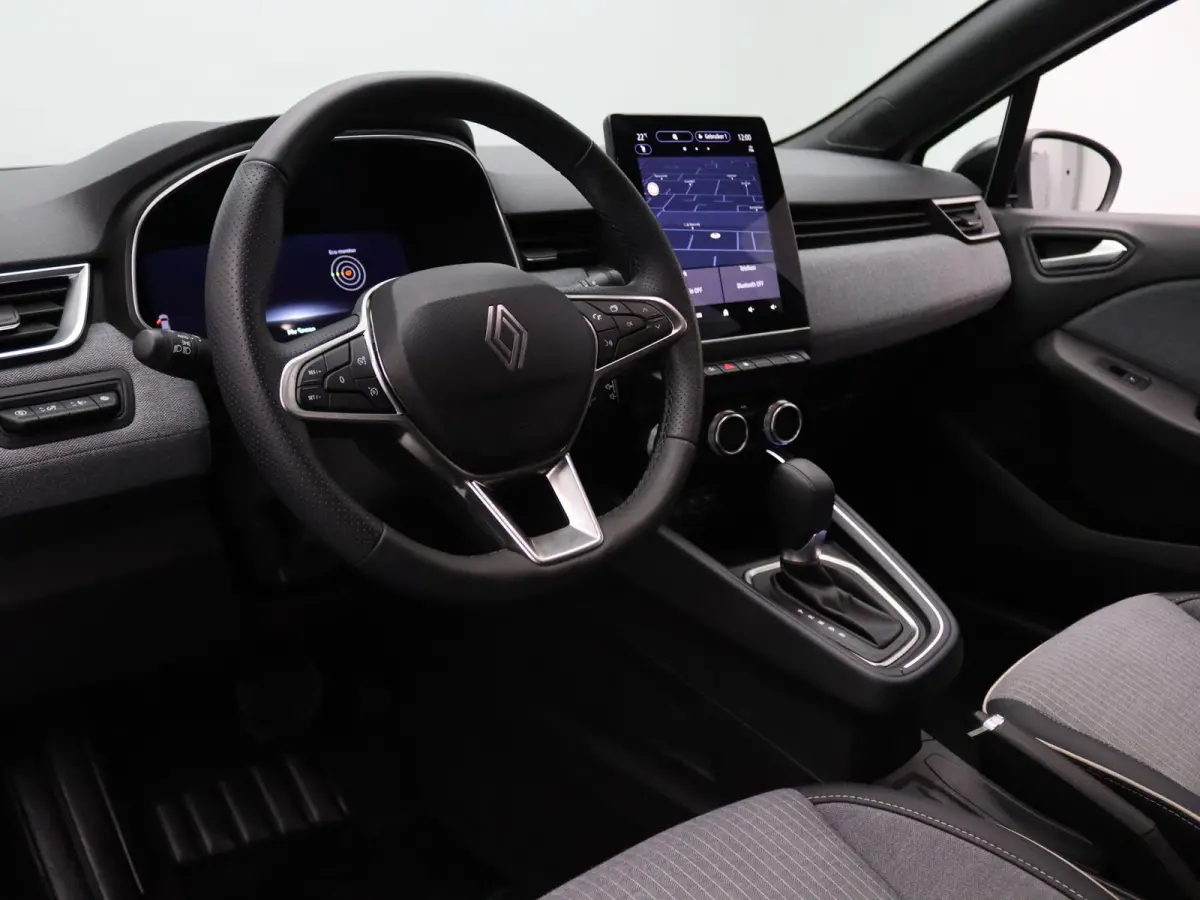 145pk E-Tech Full Hybrid techno Apple Carplay/Android Auto | Climate