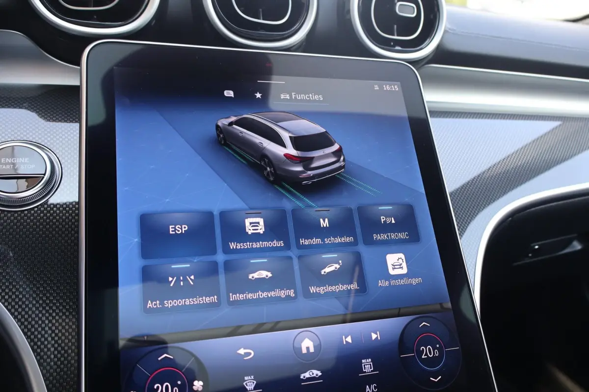 300e 313pk AMG Line | SoH 97% | Panoramadak | Trekhaak | Apple Carplay | Camera | Stoelverwarming