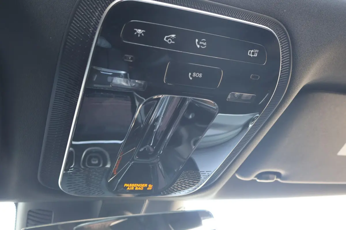 300e 313pk AMG Line | SoH 97% | Panoramadak | Trekhaak | Apple Carplay | Camera | Stoelverwarming