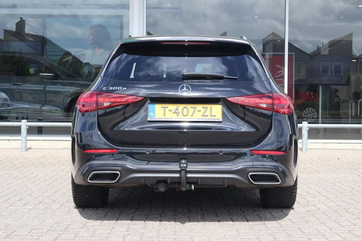 300e 313pk AMG Line | SoH 97% | Panoramadak | Trekhaak | Apple Carplay | Camera | Stoelverwarming