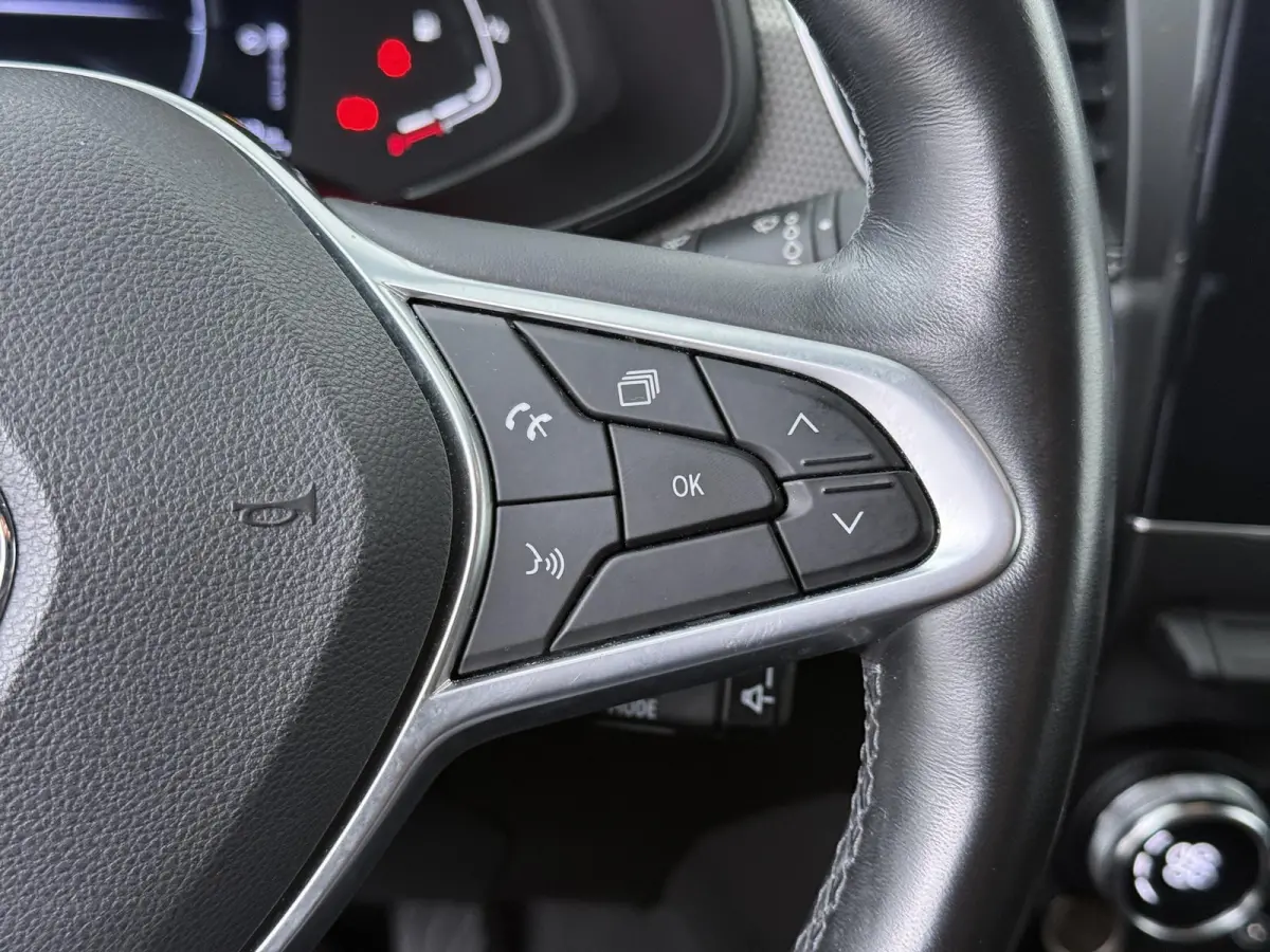 E-TECH Hybrid 145 Intens | Adapt. Cruise | Navigatie | Parkeercamera |