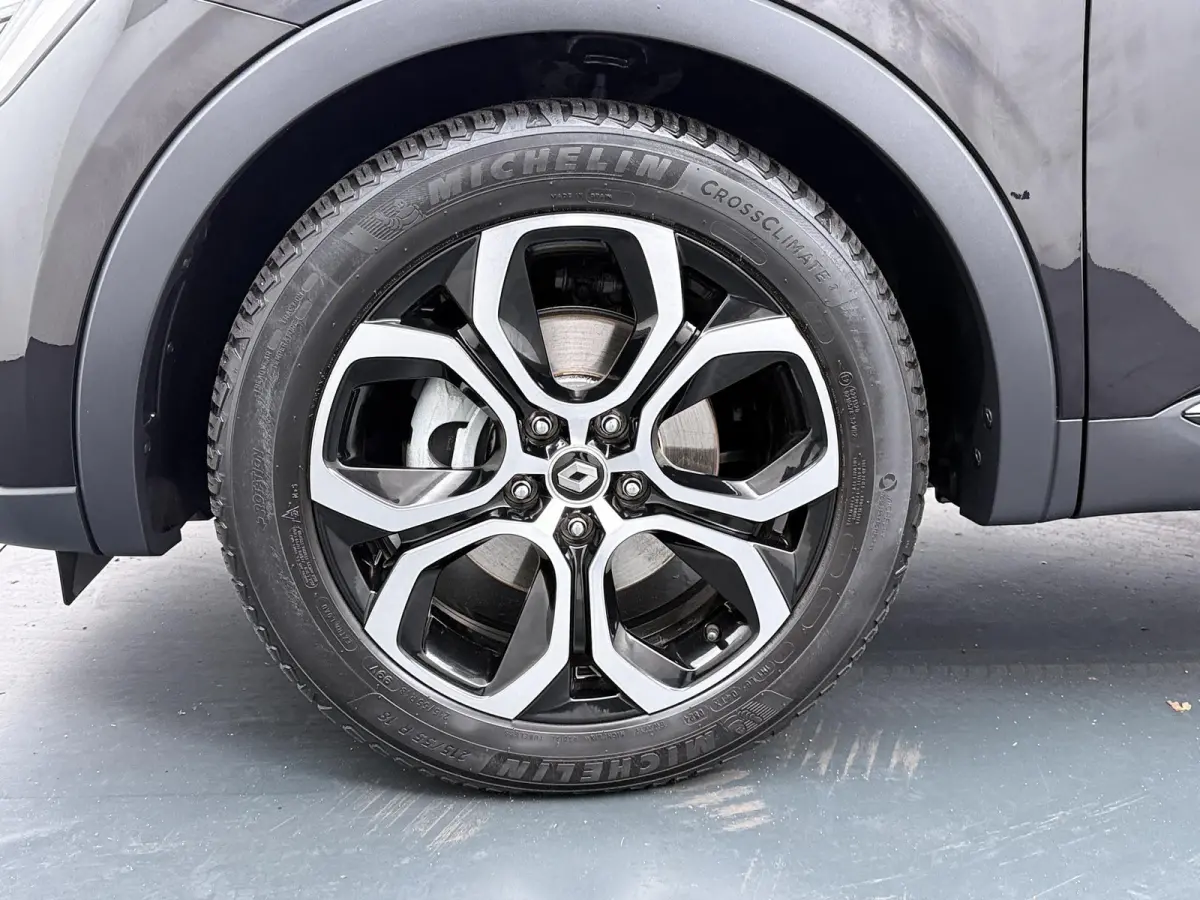 E-TECH Hybrid 145 Intens | Adapt. Cruise | Navigatie | Parkeercamera |