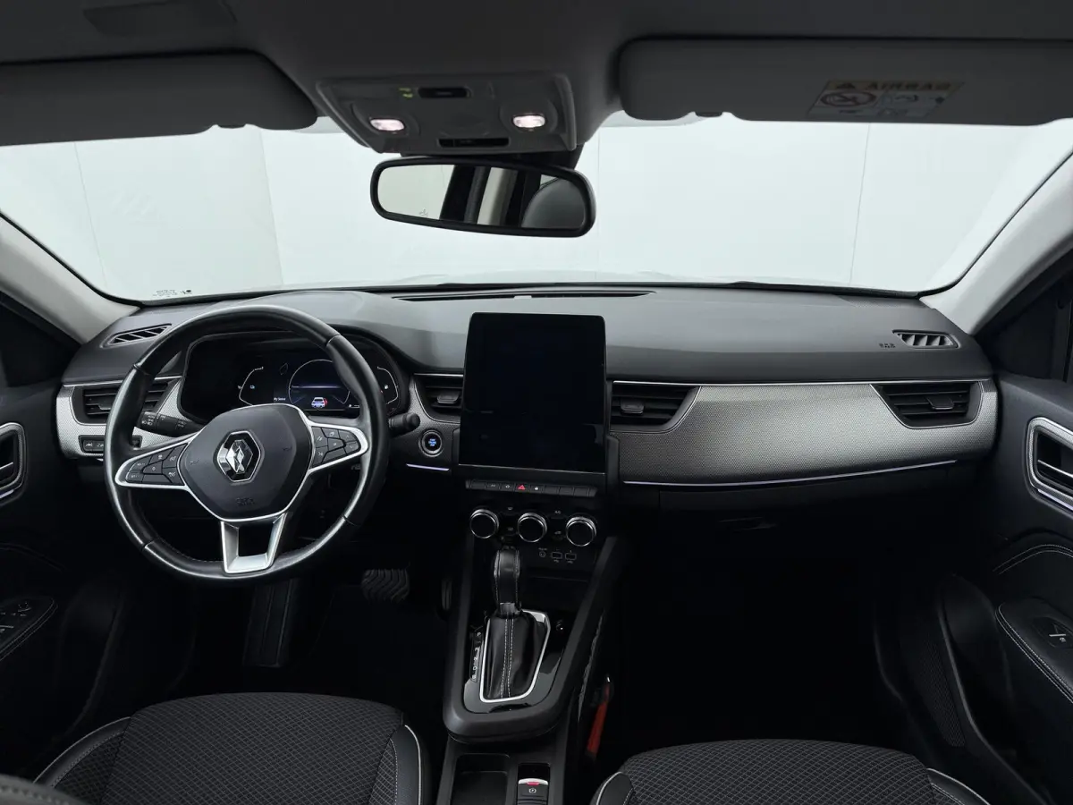 E-TECH Hybrid 145 Intens | Adapt. Cruise | Navigatie | Parkeercamera |