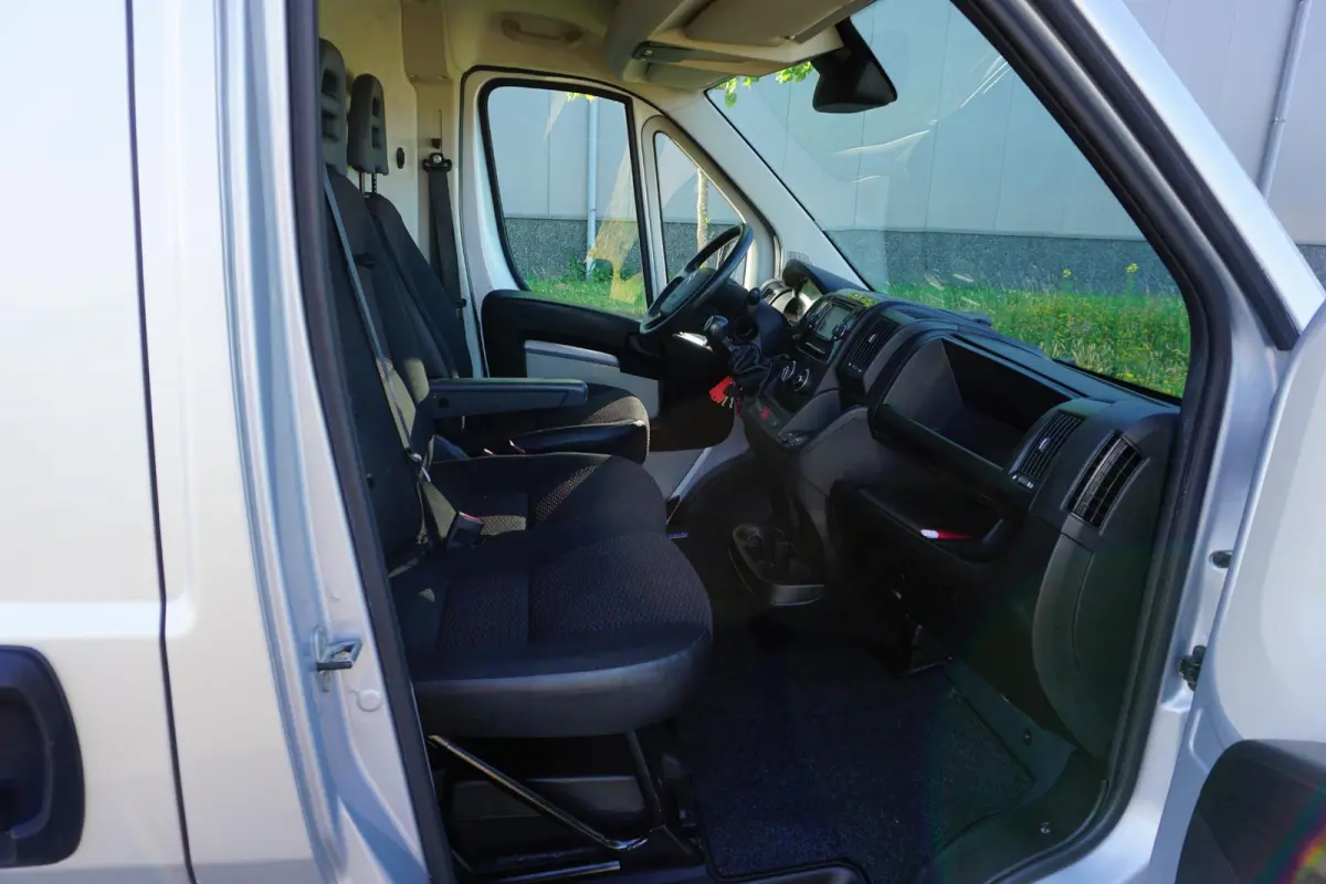 35 2.0 BlueHDi L3H2 EURO6 |BPM vrij |Camera |Cruise |Navi |Trekhaak |Metallic |163 pk |3500 KG |Mooie Camperbasis |Parkeersensoren |Bluetooth media en telefonie