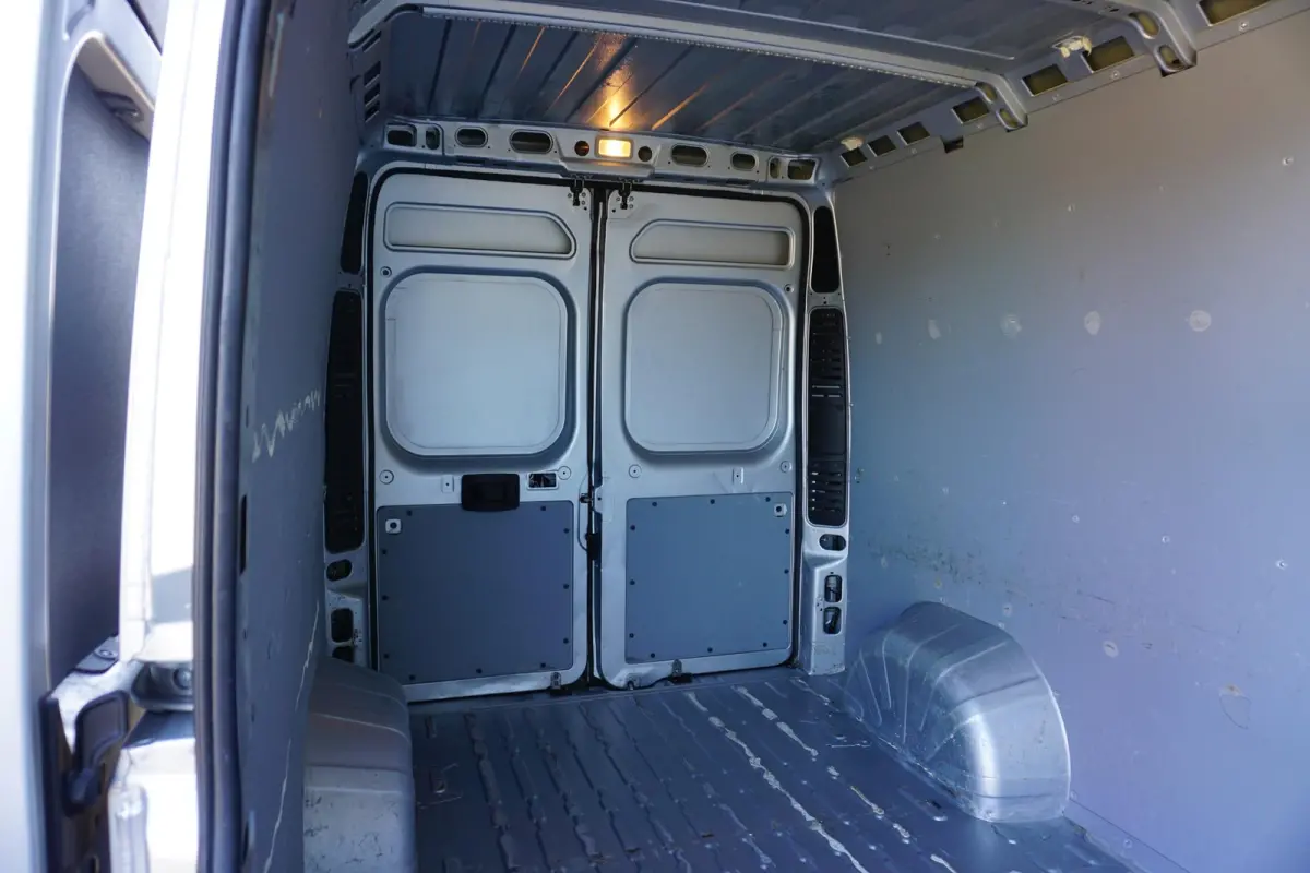 35 2.0 BlueHDi L3H2 EURO6 |BPM vrij |Camera |Cruise |Navi |Trekhaak |Metallic |163 pk |3500 KG |Mooie Camperbasis |Parkeersensoren |Bluetooth media en telefonie