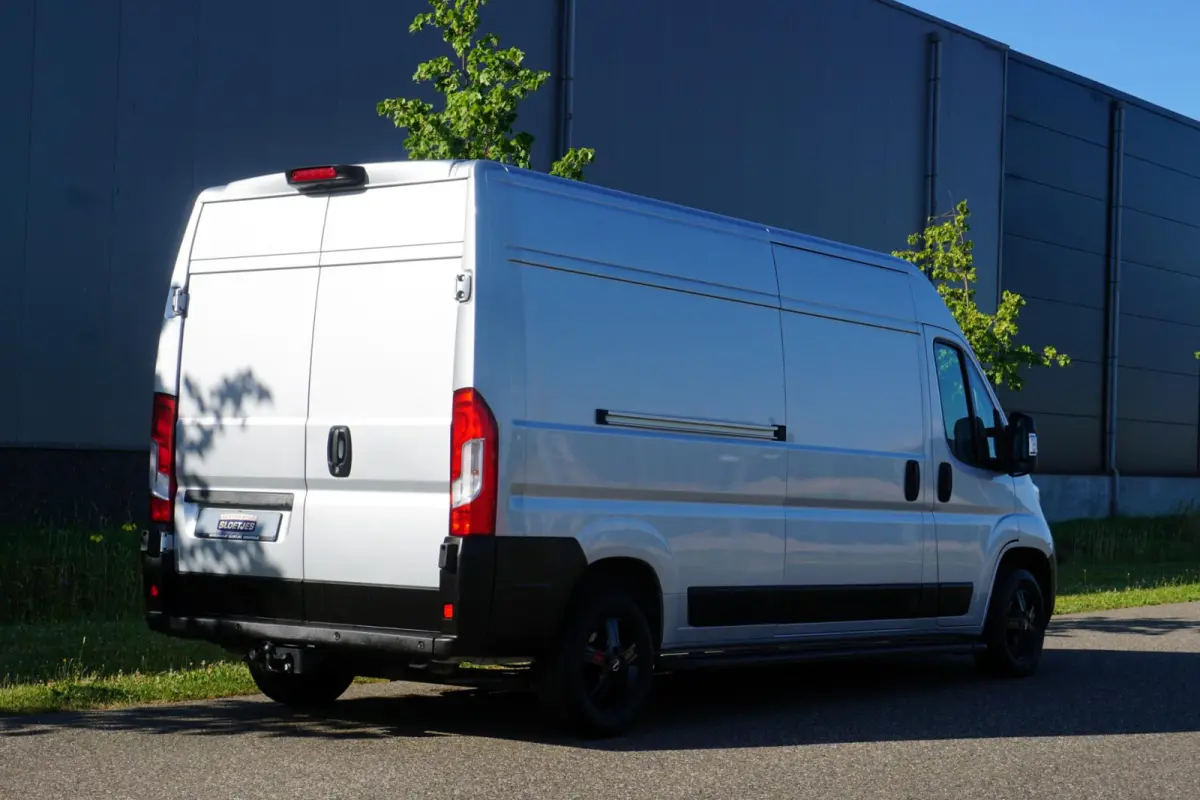 35 2.0 BlueHDi L3H2 EURO6 |BPM vrij |Camera |Cruise |Navi |Trekhaak |Metallic |163 pk |3500 KG |Mooie Camperbasis |Parkeersensoren |Bluetooth media en telefonie