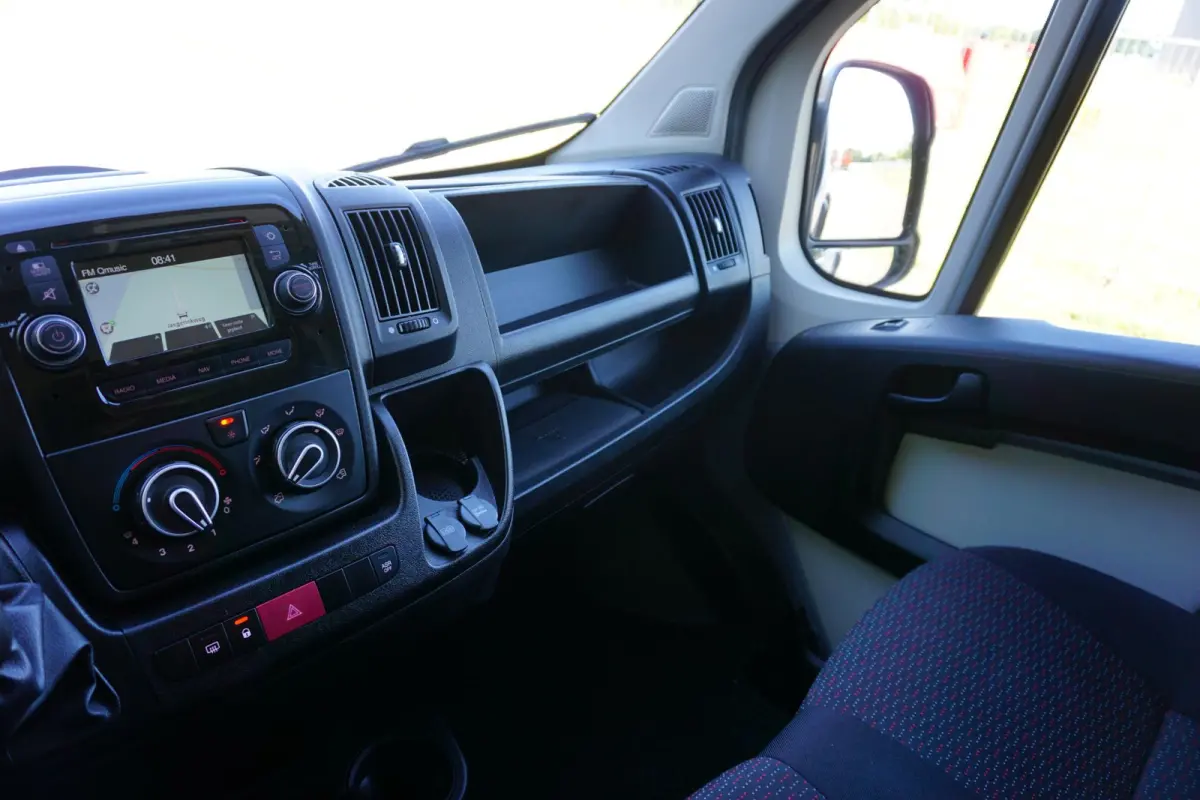 35 2.0 BlueHDi L3H2 EURO6 |BPM vrij |Camera |Cruise |Navi |Trekhaak |Metallic |163 pk |3500 KG |Mooie Camperbasis |Parkeersensoren |Bluetooth media en telefonie