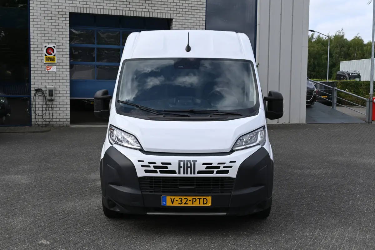 L2H2 2.2 MultiJet 140 pk 3.5t Camera, Cruise control, 270 Graden deuren