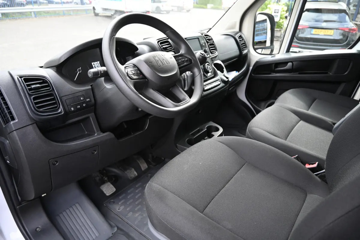 L2H2 2.2 MultiJet 140 pk 3.5t Camera, Cruise control, 270 Graden deuren