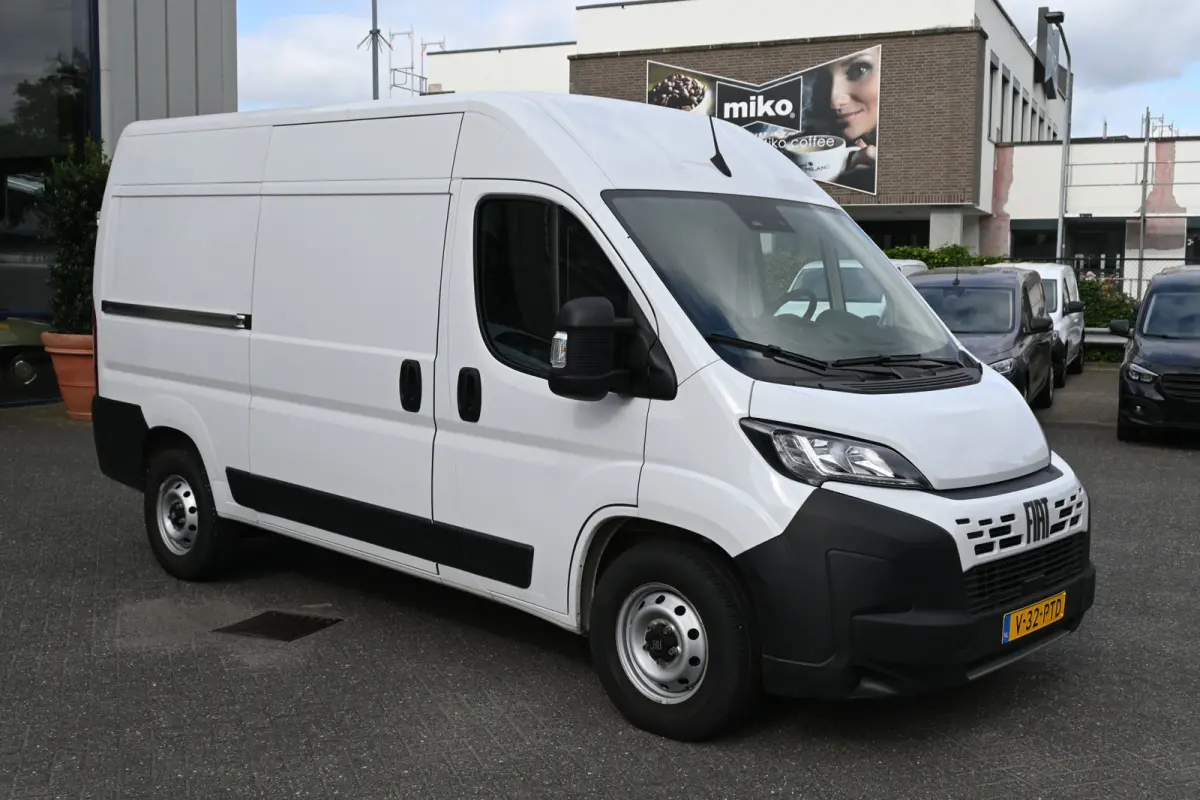 L2H2 2.2 MultiJet 140 pk 3.5t Camera, Cruise control, 270 Graden deuren