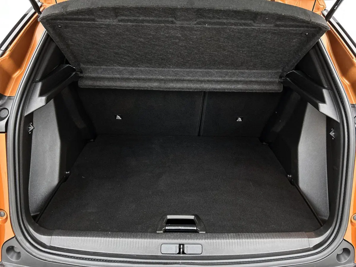 EV Allure Pack 50 kWh | Navigatie | Accu 93% | Climate Control | Achteruitrij Camera | Apple Carplay/Android Auto |