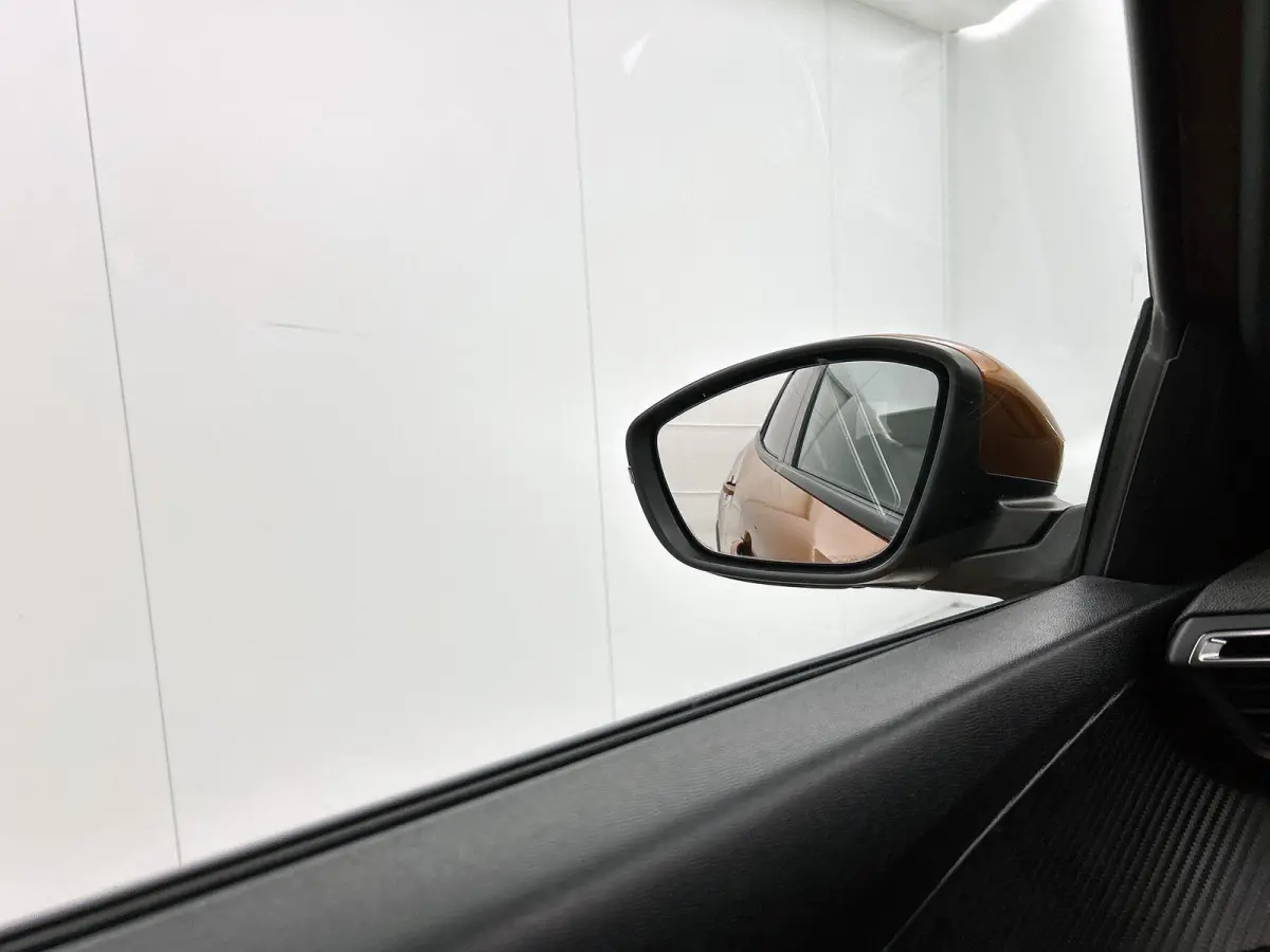EV Allure Pack 50 kWh | Navigatie | Accu 93% | Climate Control | Achteruitrij Camera | Apple Carplay/Android Auto |