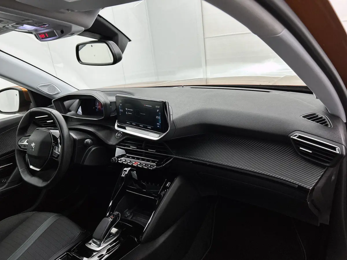 EV Allure Pack 50 kWh | Navigatie | Accu 93% | Climate Control | Achteruitrij Camera | Apple Carplay/Android Auto |