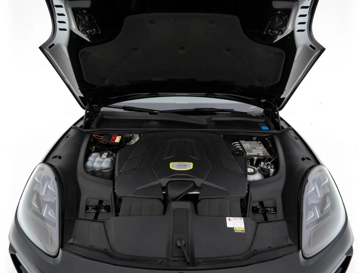3.0 E-Hybrid (Plug-in) (INCL.BTW) *PANO | HEAD-UP | LEATHER | ADAPTIVE-CRUISE | FULL-LED | TOP-VIEW | BOSE-SOUND | MEMORY-PACK | SPORT-CHRONO | HEATED-COMFORTSEATS | KEYLESS | NAVI-FULLMAP |
