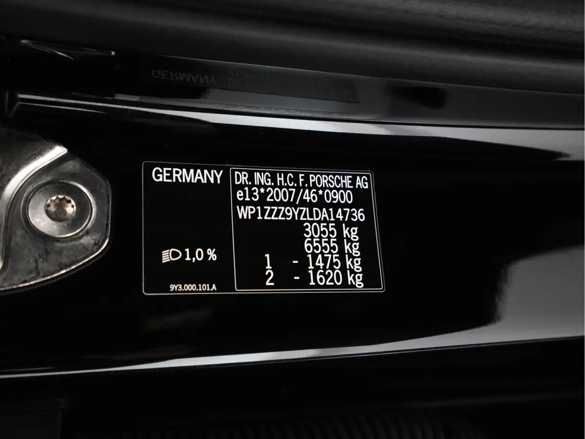 3.0 E-Hybrid (Plug-in) (INCL.BTW) *PANO | HEAD-UP | LEATHER | ADAPTIVE-CRUISE | FULL-LED | TOP-VIEW | BOSE-SOUND | MEMORY-PACK | SPORT-CHRONO | HEATED-COMFORTSEATS | KEYLESS | NAVI-FULLMAP |