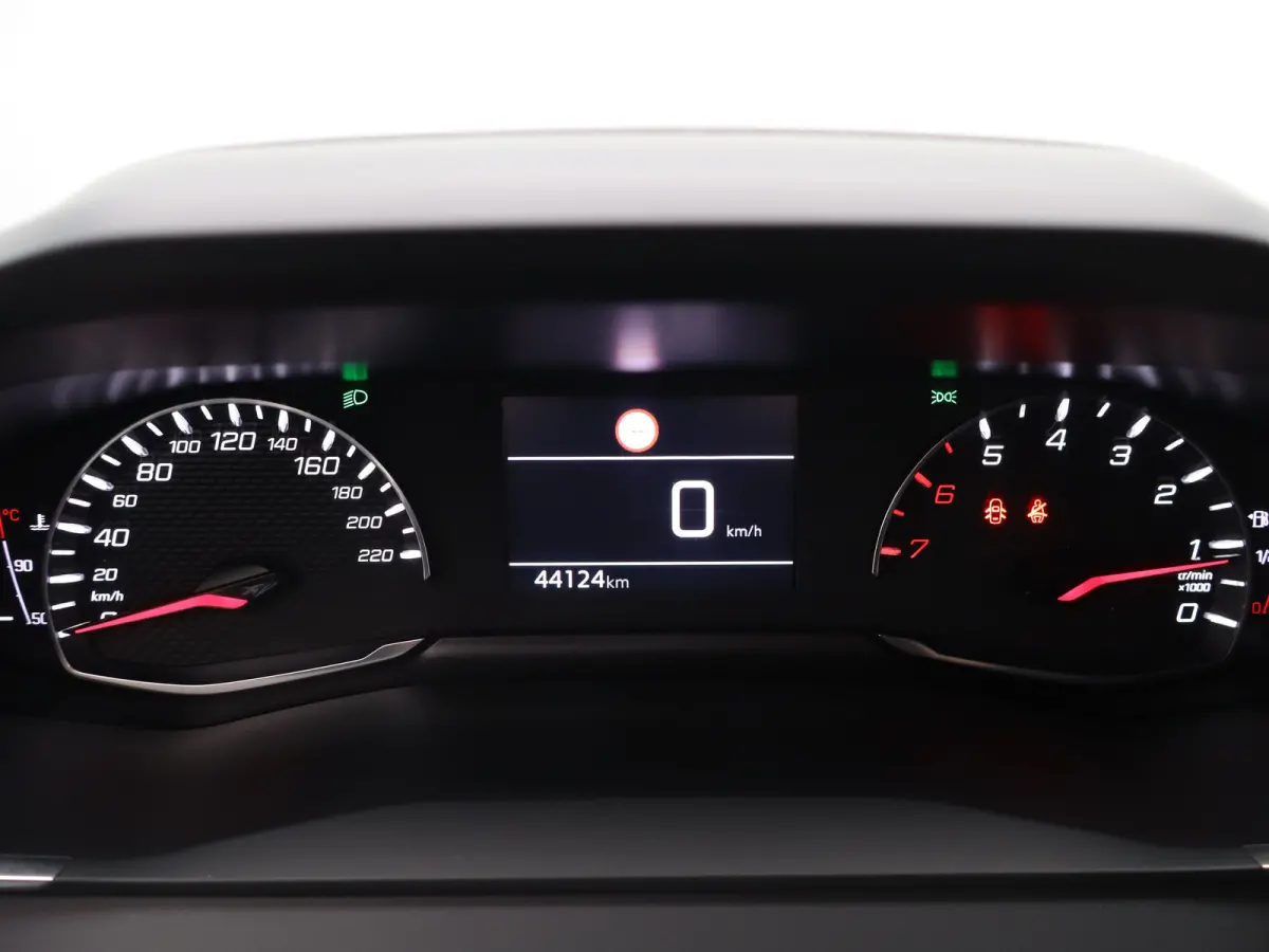 1.2 PureTech 100 Active | Navi | Cruise | Clima | Parkeersensoren | Apple Carplay/ Android auto |