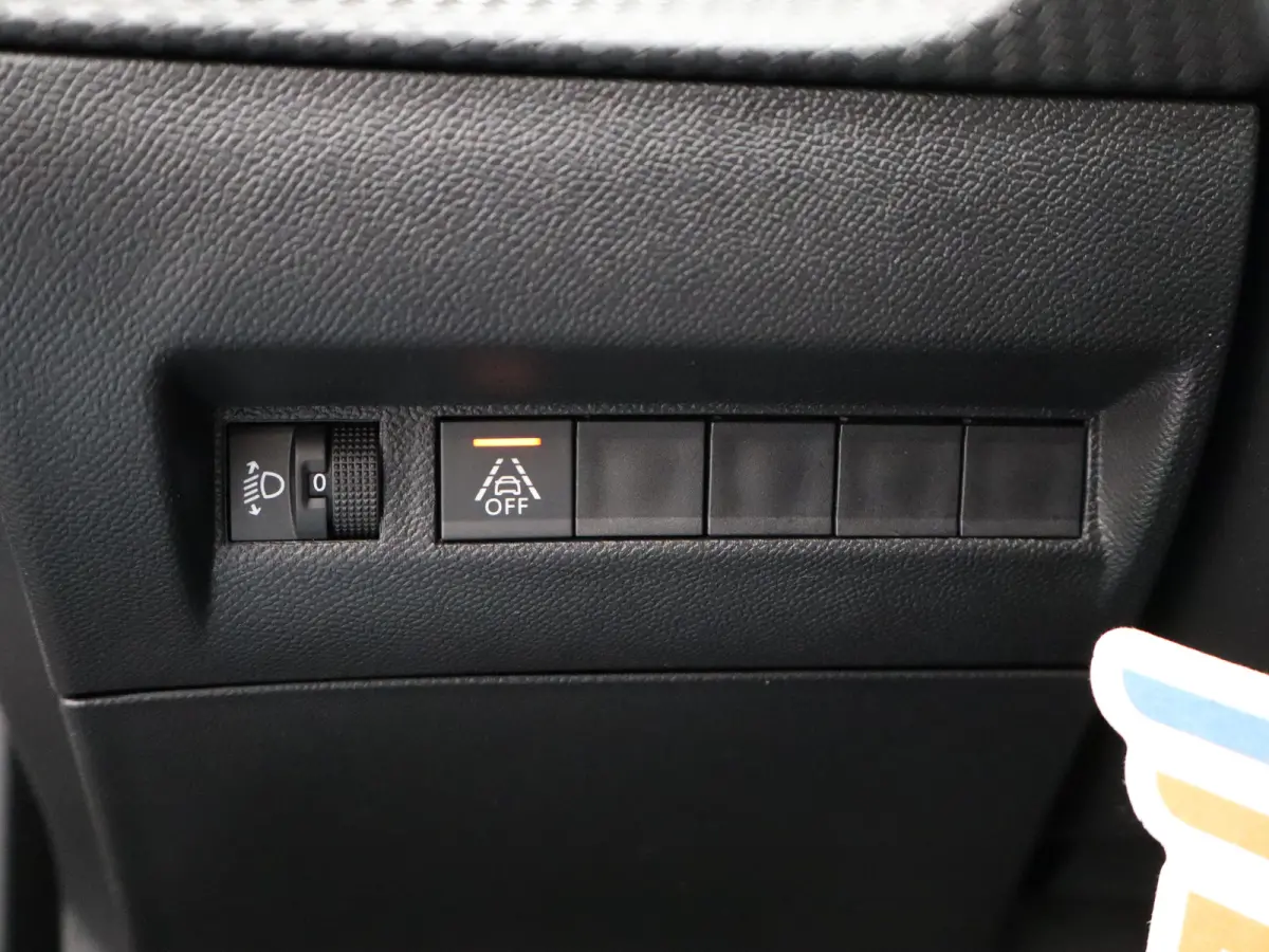 1.2 PureTech 100 Active | Navi | Cruise | Clima | Parkeersensoren | Apple Carplay/ Android auto |
