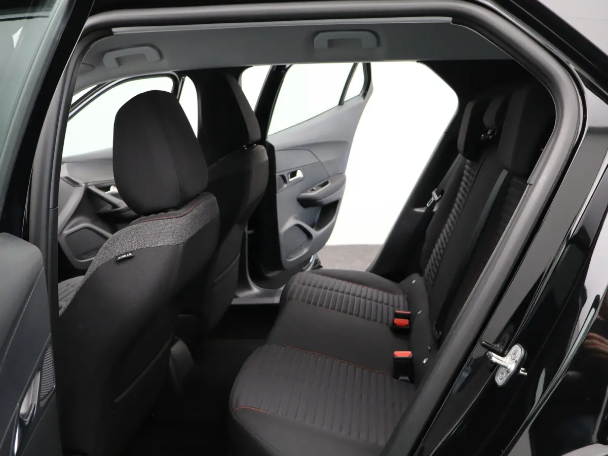 1.2 PureTech 100 Active | Navi | Cruise | Clima | Parkeersensoren | Apple Carplay/ Android auto |