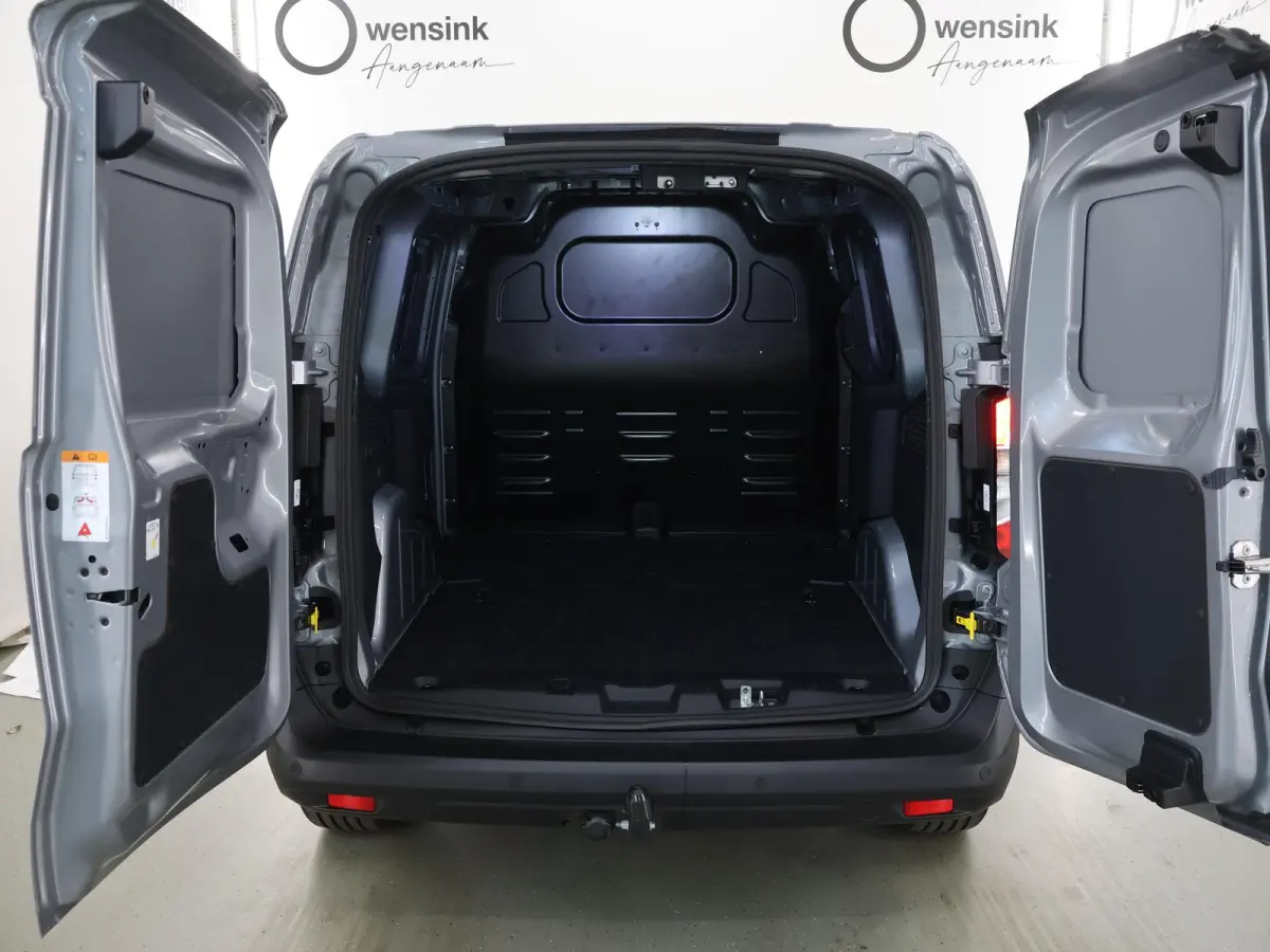 Limited 44 kWh | Trekhaak | 300 KM RANGE | ADAPTIVE CRUISE | LM VELGEN | 2-ZITS | TREKHAAK | NAVIGATIE | PARKEERCAMERA |