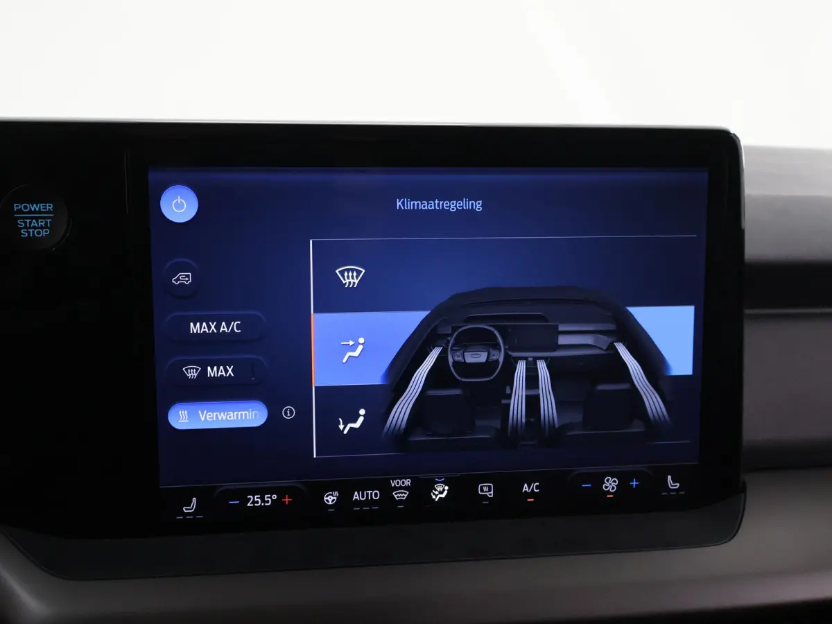 Limited 44 kWh | Trekhaak | 300 KM RANGE | ADAPTIVE CRUISE | LM VELGEN | 2-ZITS | TREKHAAK | NAVIGATIE | PARKEERCAMERA |