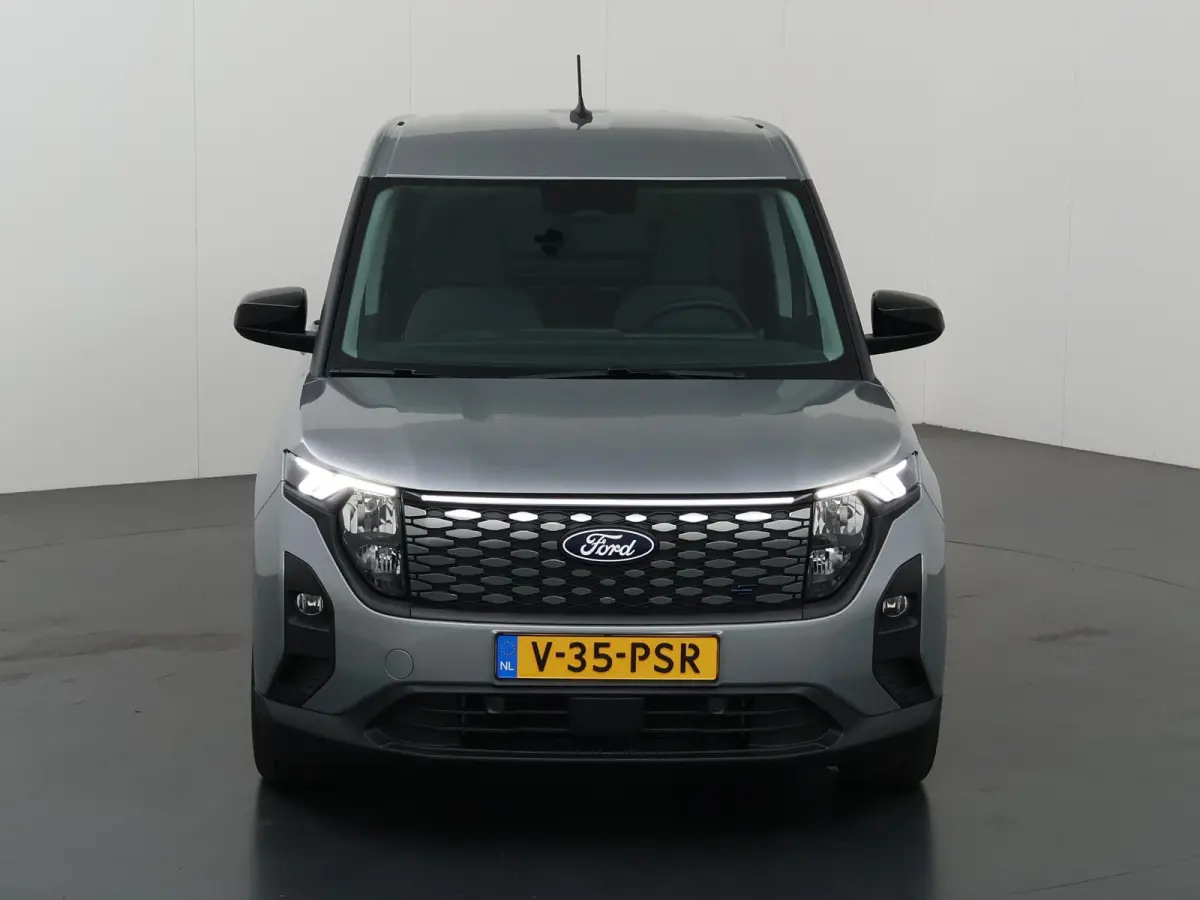 Limited 44 kWh | Trekhaak | 300 KM RANGE | ADAPTIVE CRUISE | LM VELGEN | 2-ZITS | TREKHAAK | NAVIGATIE | PARKEERCAMERA |